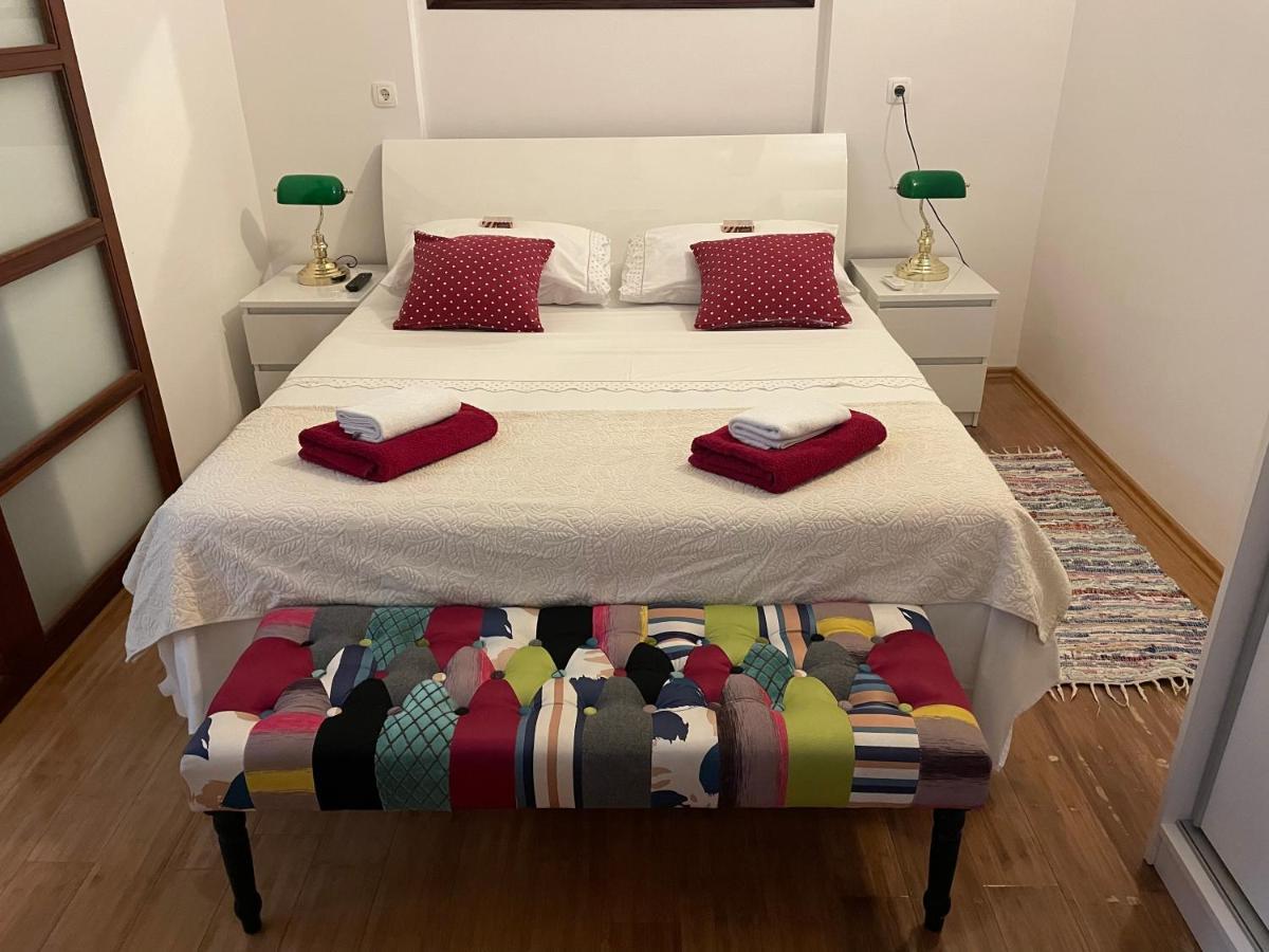 Cottage Holiday Home Omiš Buitenkant foto